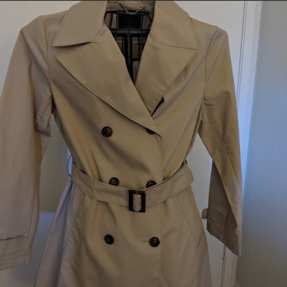 Trench coat